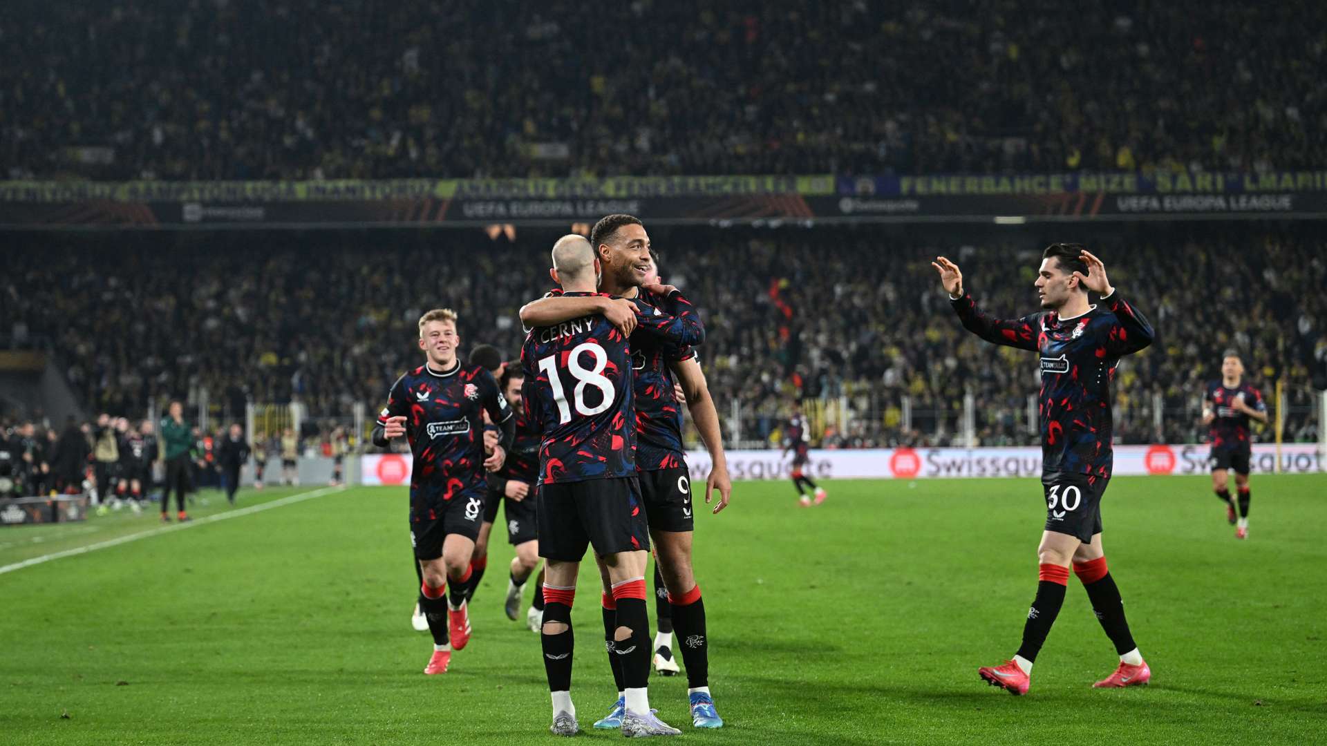 40岁詹皇有多强？25+与30+都超乔丹 还差106分完成50000分里程碑.