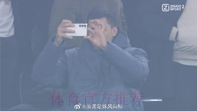 科贝:输曼城不会让阿隆索下课 下场再输可能告别